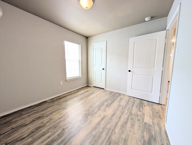 Photo - 3 bed 2 bath