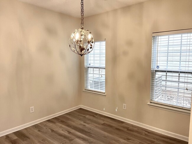 Photo - Welcome to this stunning two-story home located in the vibrant community of Newnan, GA.