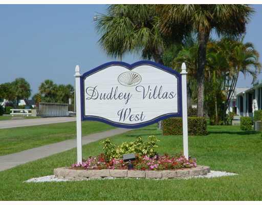 2556 Dudley Dr E