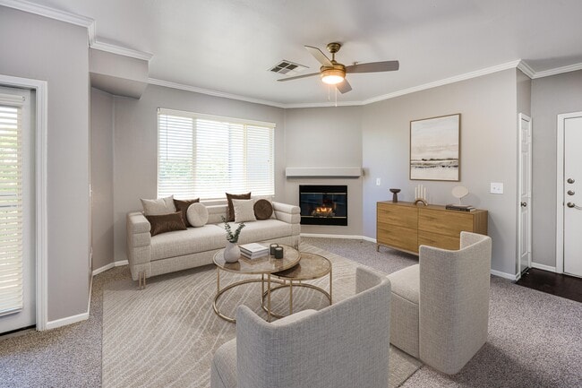 Photo - Hawthorne Hill