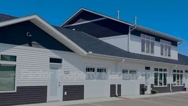 Building Photo - 312 Prairie Rose Trl