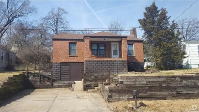 Building Photo - 809 Arline Dr Rental