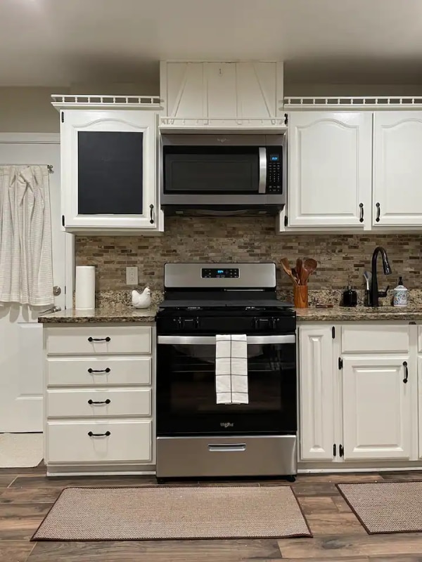 Photo - 134 Jasper Pl