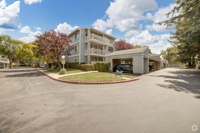 Building Photo - 3648 Birchwood Terrace Unit 113 Rental