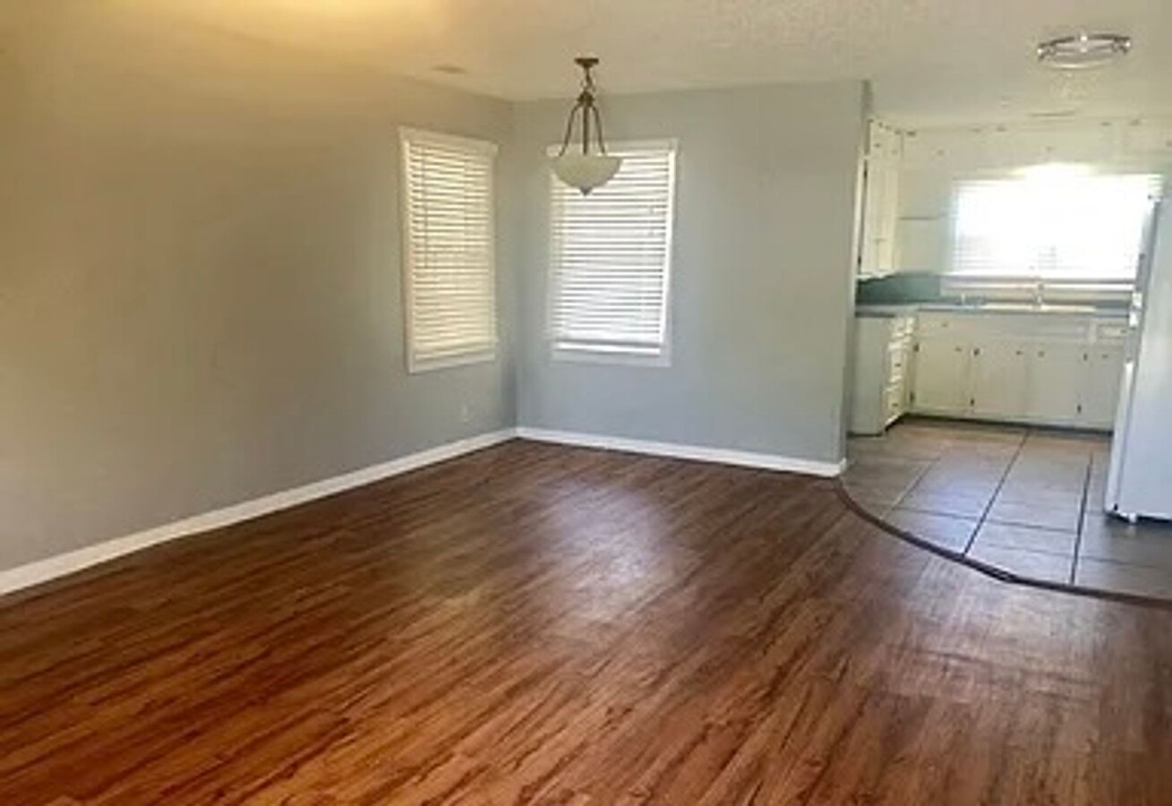 Adorable 2/1 Located in Medical District C... - Adorable 2/1 Located in Medical District C... Casa