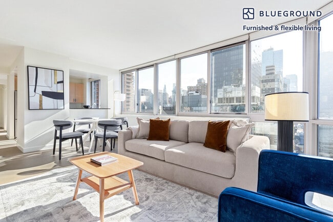 Photo - 561 10th Ave Unidad FL31-ID2086