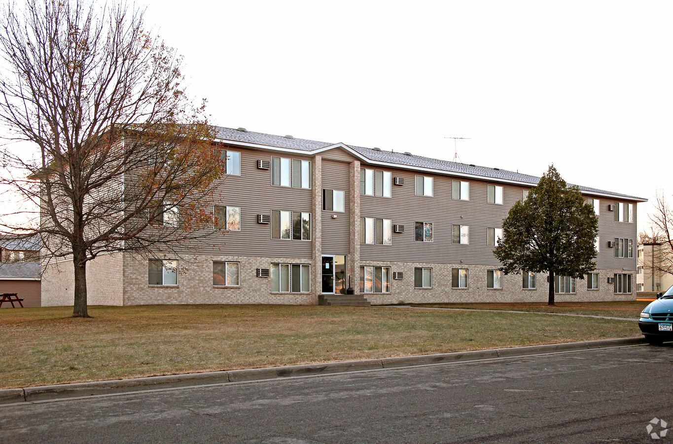 Towns Edge Estates - Towns Edge Estates Apartments