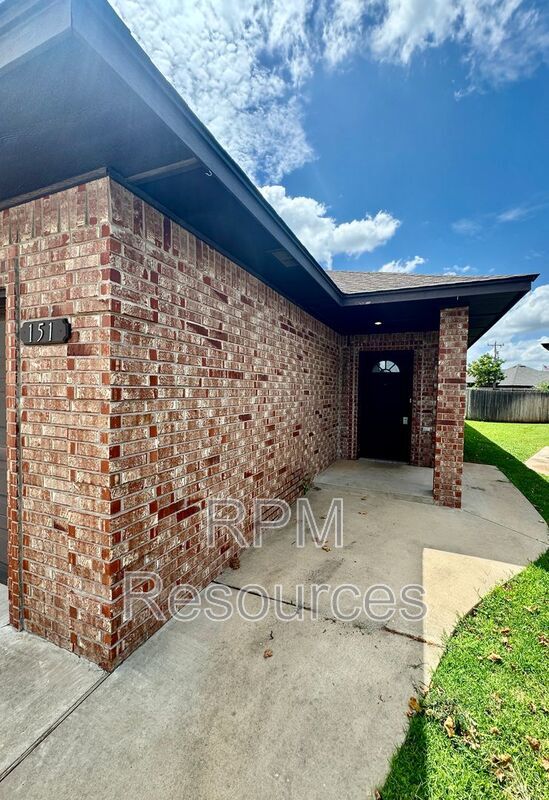 Photo - 151 Bison Ct Way