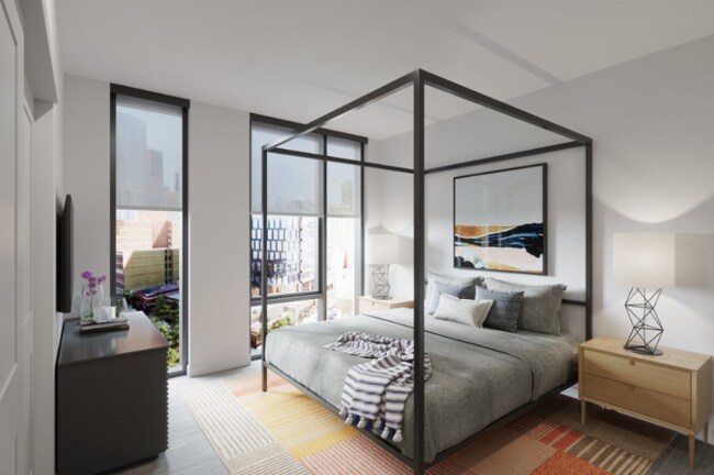 Photo - 825 W Madison St