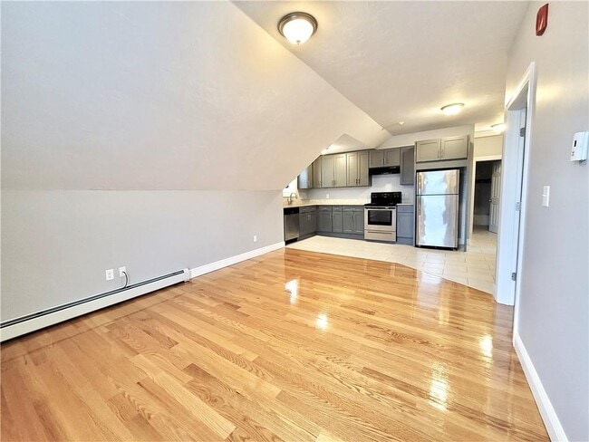 Building Photo - 525 Charles St Unit 4 Rental