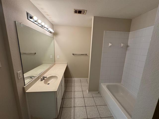 Photo - 9205 Lenox Dr