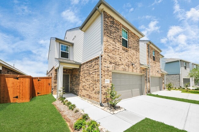 10309 Costa Ter Dr