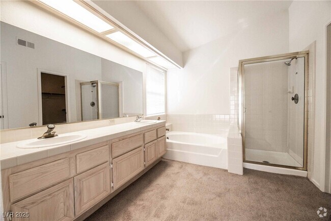 Building Photo - 9725 Horizon Hills Dr Rental