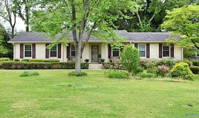 Photo - 207 Jones Valley Dr SW