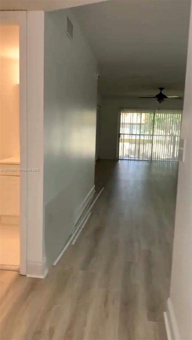 Photo - 2915 SW 22nd Ave Unit 2030