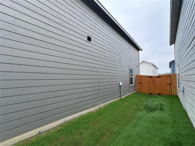 Photo - 1022 Robin Hl Ln