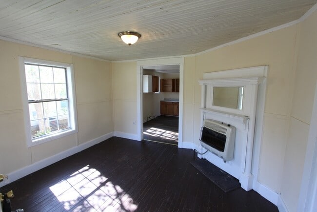 Photo - 1122 Haynes St