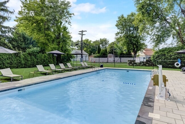 Photo - Lavana Falls Apartments