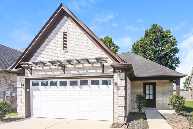 Photo - 7333 Green Ash Dr