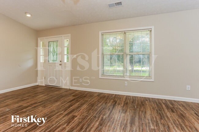 Photo - 1999 Bullock Trail