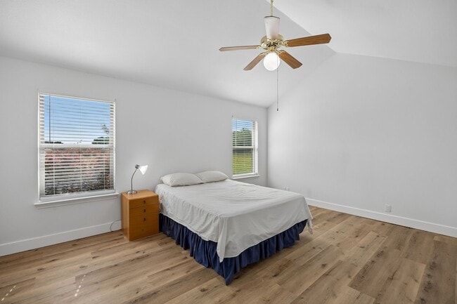 Photo - 431 Court Of Pompei