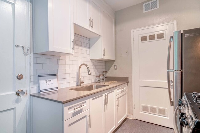 Photo - Avondale Station Apartments