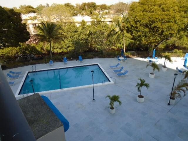 Photo - 1800 N Andrews Ave Unit 4B