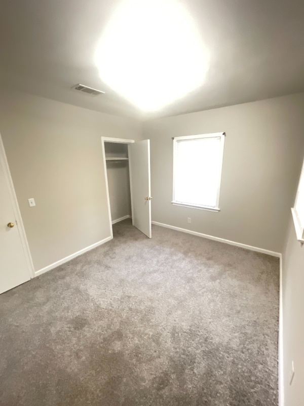 Photo - 2427 Laurel Dr Unit B