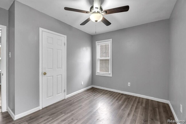 Photo - 15852 Washburn St House