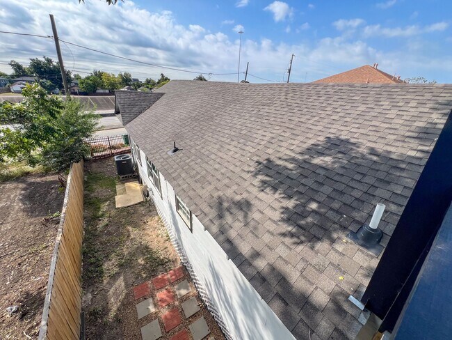 Photo - 4605 Orange St