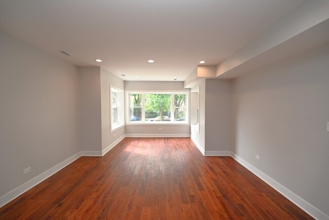 Photo - 1630 W Thorndale Ave Unidad 1