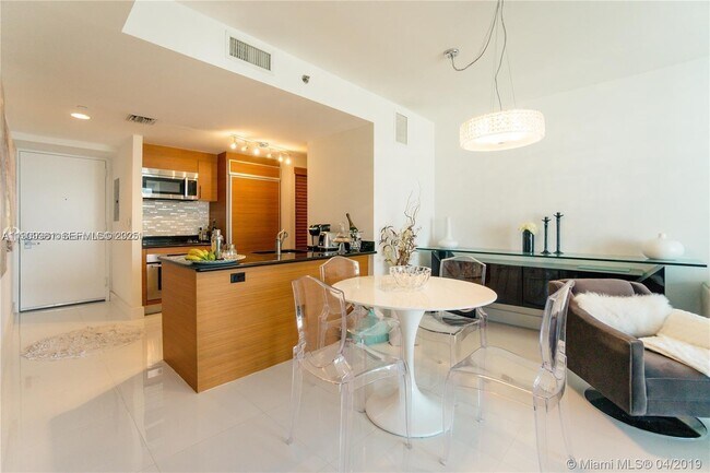 Photo - 50 Biscayne Blvd Unit 1807
