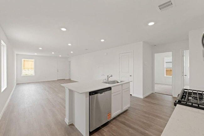 Photo - 14315 Leafy Willow Dr