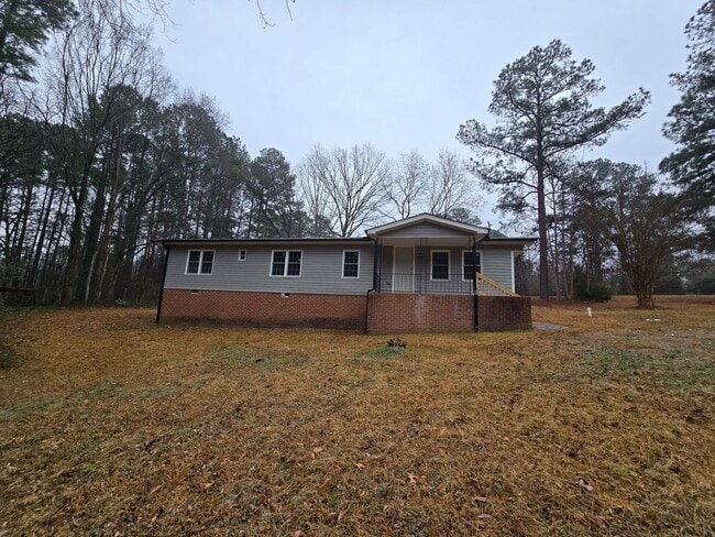 Building Photo - NEW LISTING!!!!!