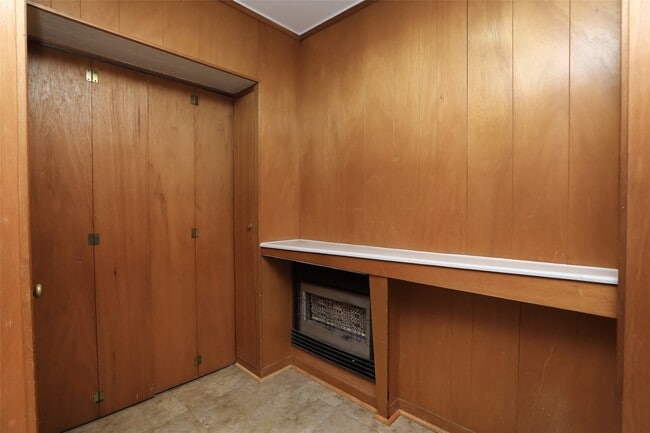 Photo - 14742 Hempstead Rd