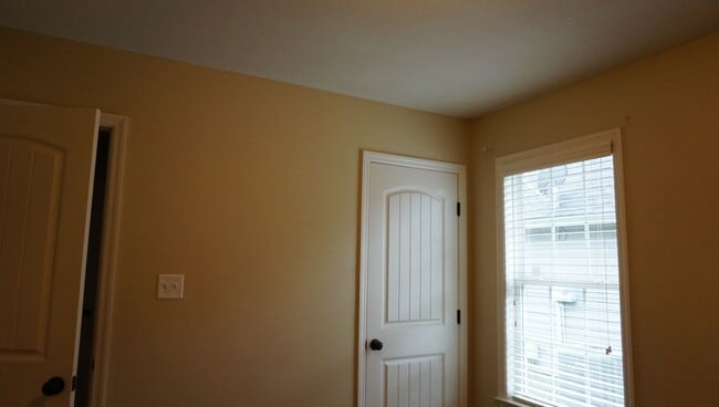 Photo - Beautiful and convenient