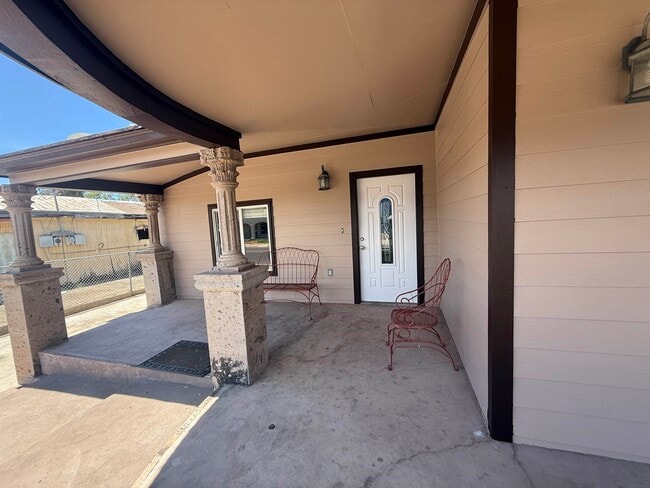 Photo - 1420 Springfield Ave