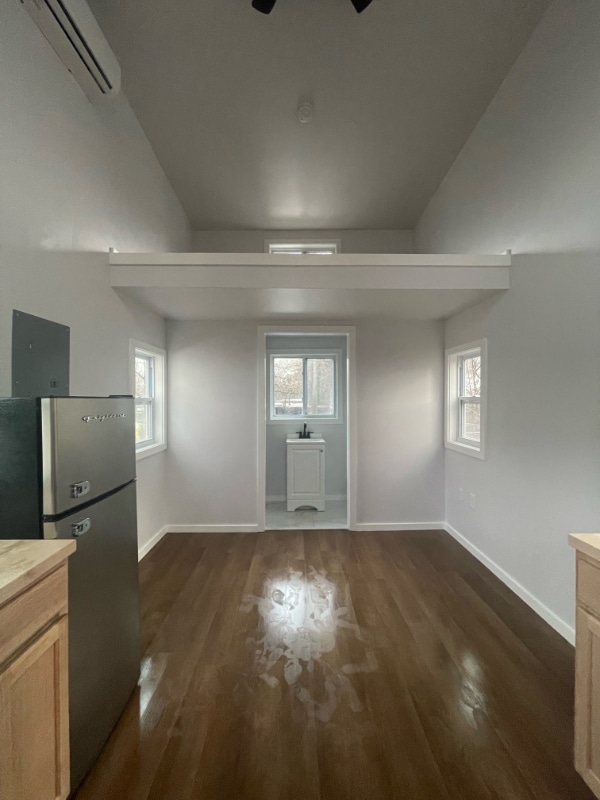 Photo - 706 N Guthrie Ave