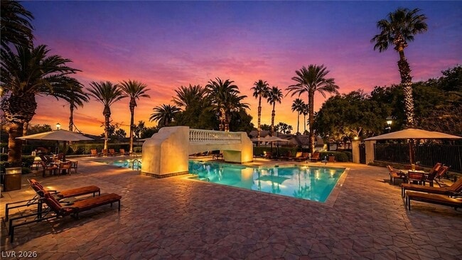 Building Photo - 2050 W Warm Springs Rd Unit 2422