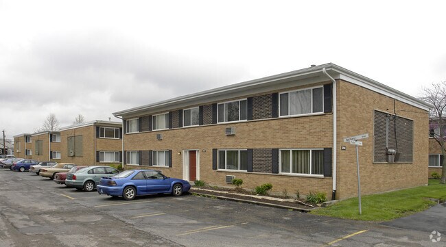 Mackenzie Place Apartments - Mackenzie Place