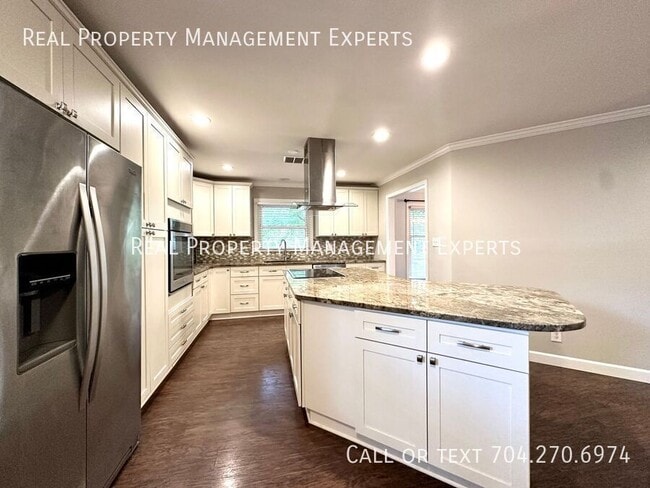 Photo - 4237 Rocky River Rd