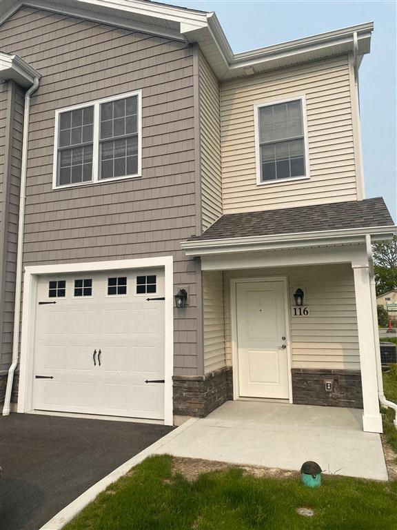 Photo - Greens on Dodge