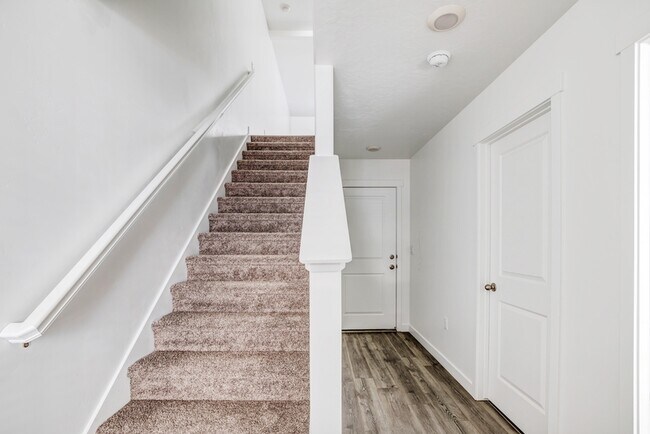 Photo - 413 S 1110 W