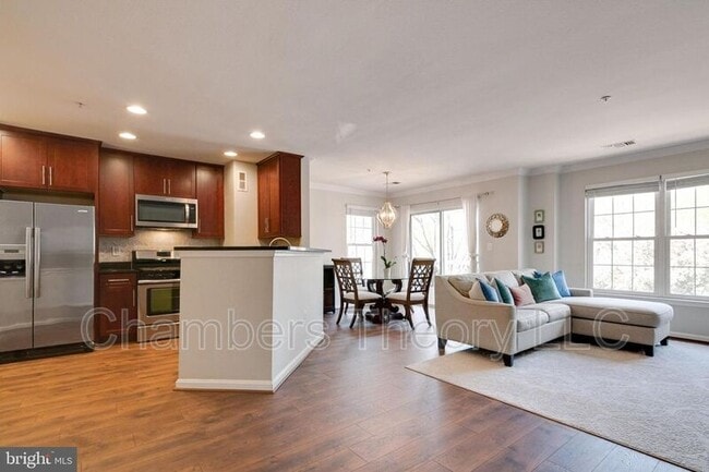 Photo - 12813 Fair Briar Ln