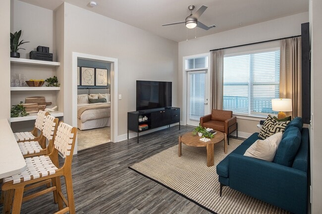 2BR, 2BA - 1,096SF - Living Room