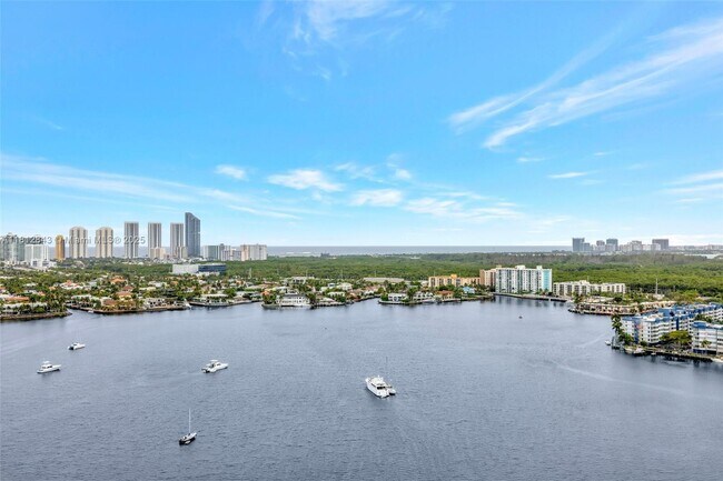 Photo - 17111 Biscayne Blvd Unidad 2308