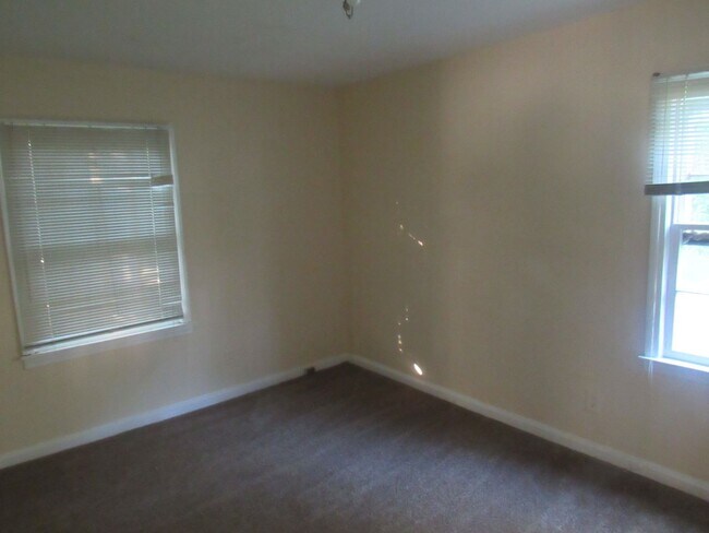 Photo - Stop. Drop, and Move