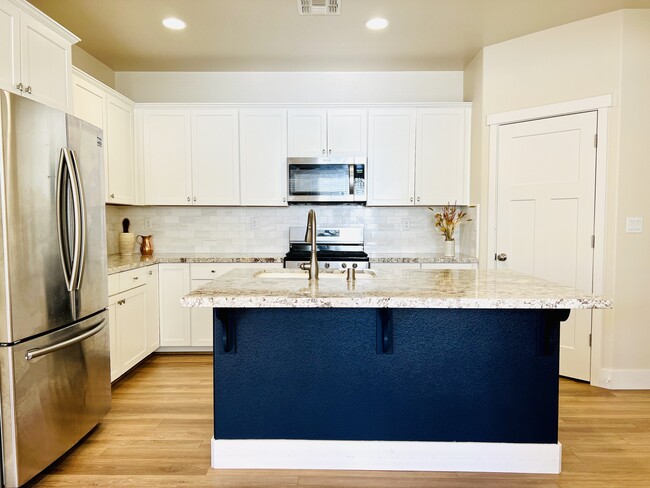 Photo - 16631 Early Ln