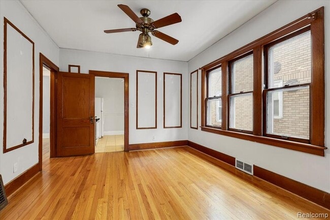 Photo - 1318 Wayburn St