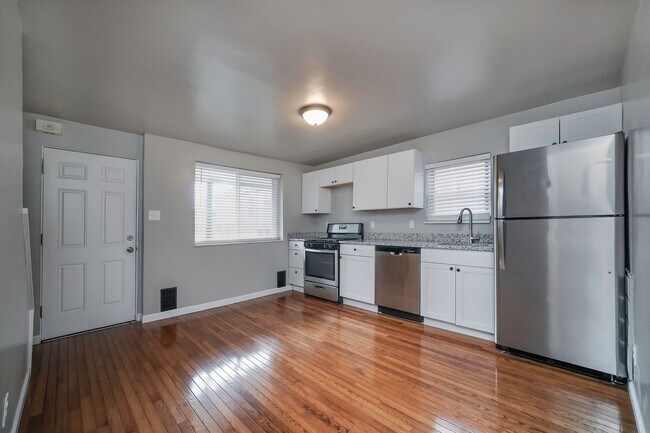 Photo - 3469 Denny St Unit 2